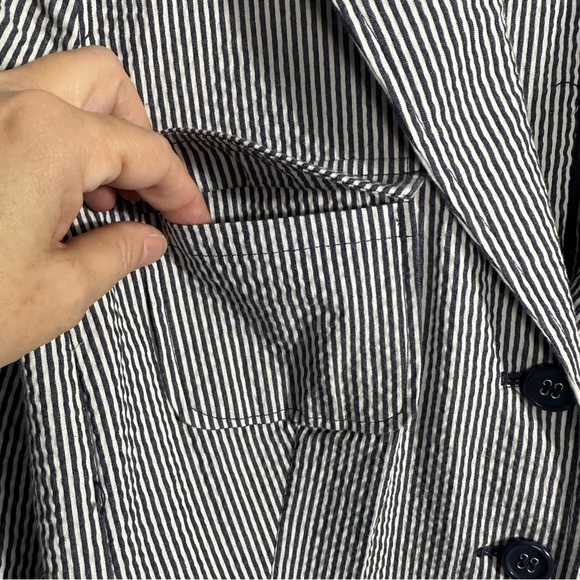 Charter Club sz. Large seersucker blue/white jacket, spring, nautical - Picture 5 of 11